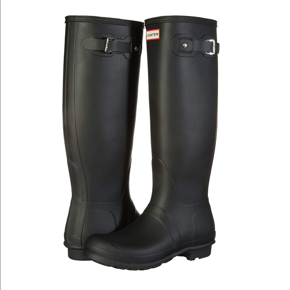 Hunter tall matte black rain boots